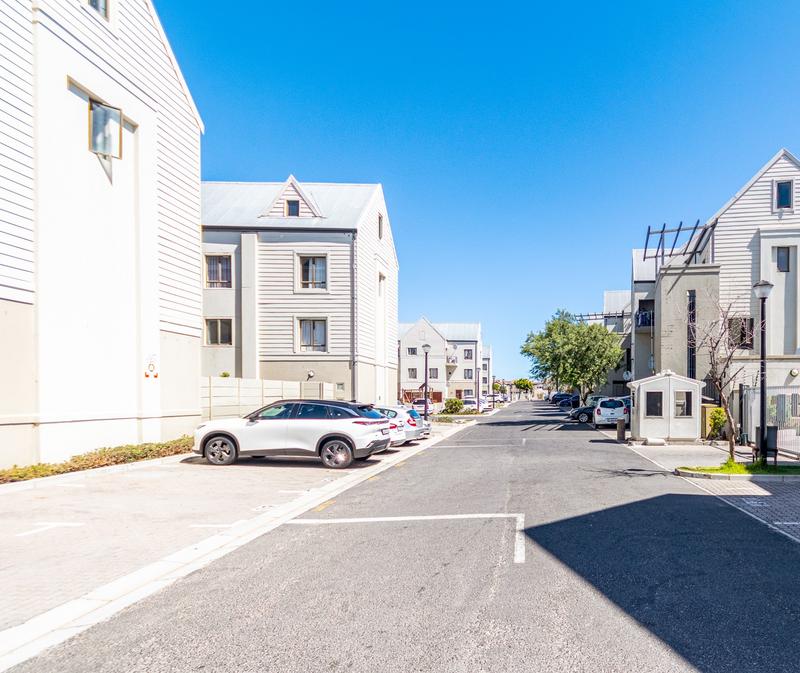 3 Bedroom Property for Sale in Parklands Western Cape